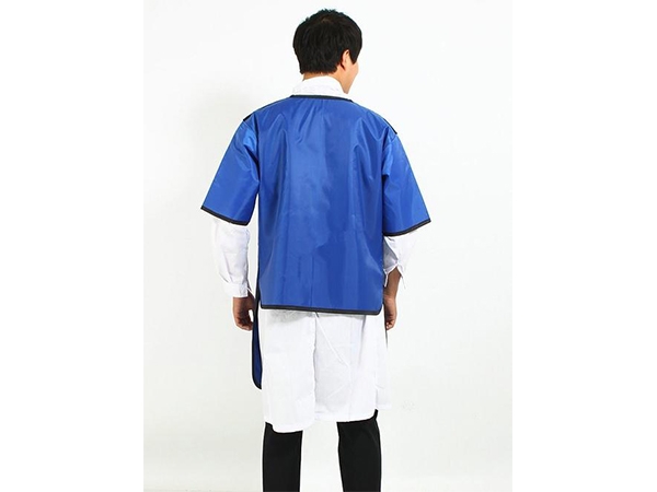 铅衣服